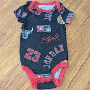 Jordan unique patterned short sleeve one piece bodysuit for baby